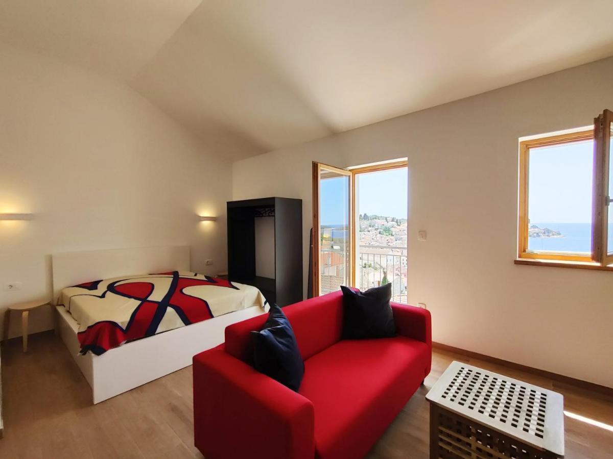 חוואר Brand New Apt W Balcony & Perfect Seaview At Center מראה חיצוני תמונה