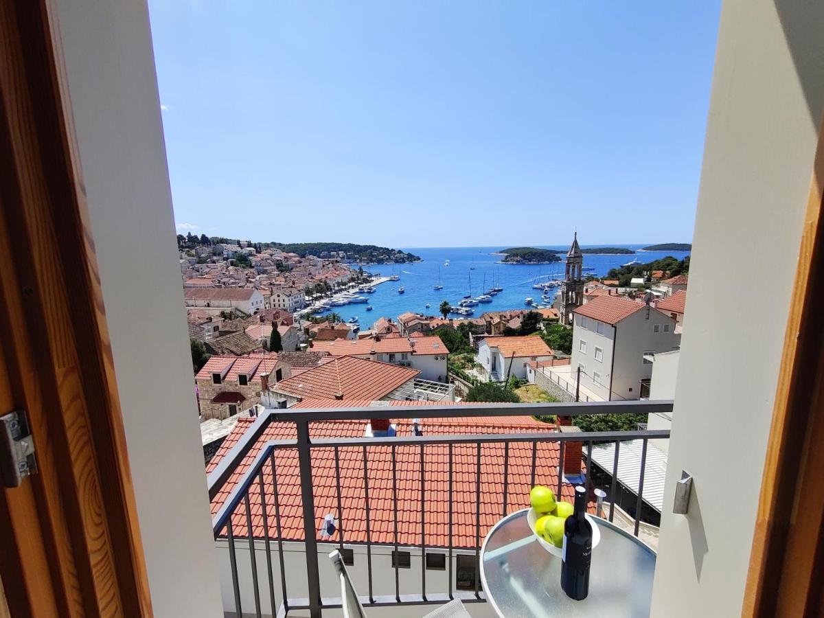 חוואר Brand New Apt W Balcony & Perfect Seaview At Center מראה חיצוני תמונה