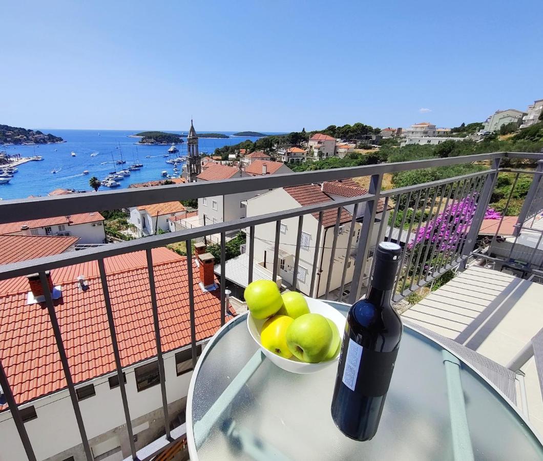 חוואר Brand New Apt W Balcony & Perfect Seaview At Center מראה חיצוני תמונה