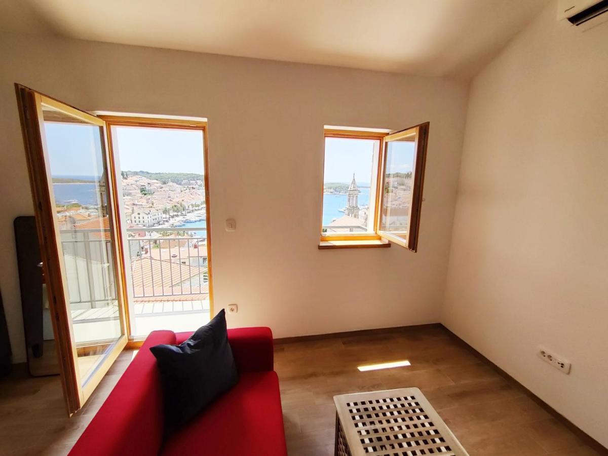 חוואר Brand New Apt W Balcony & Perfect Seaview At Center מראה חיצוני תמונה