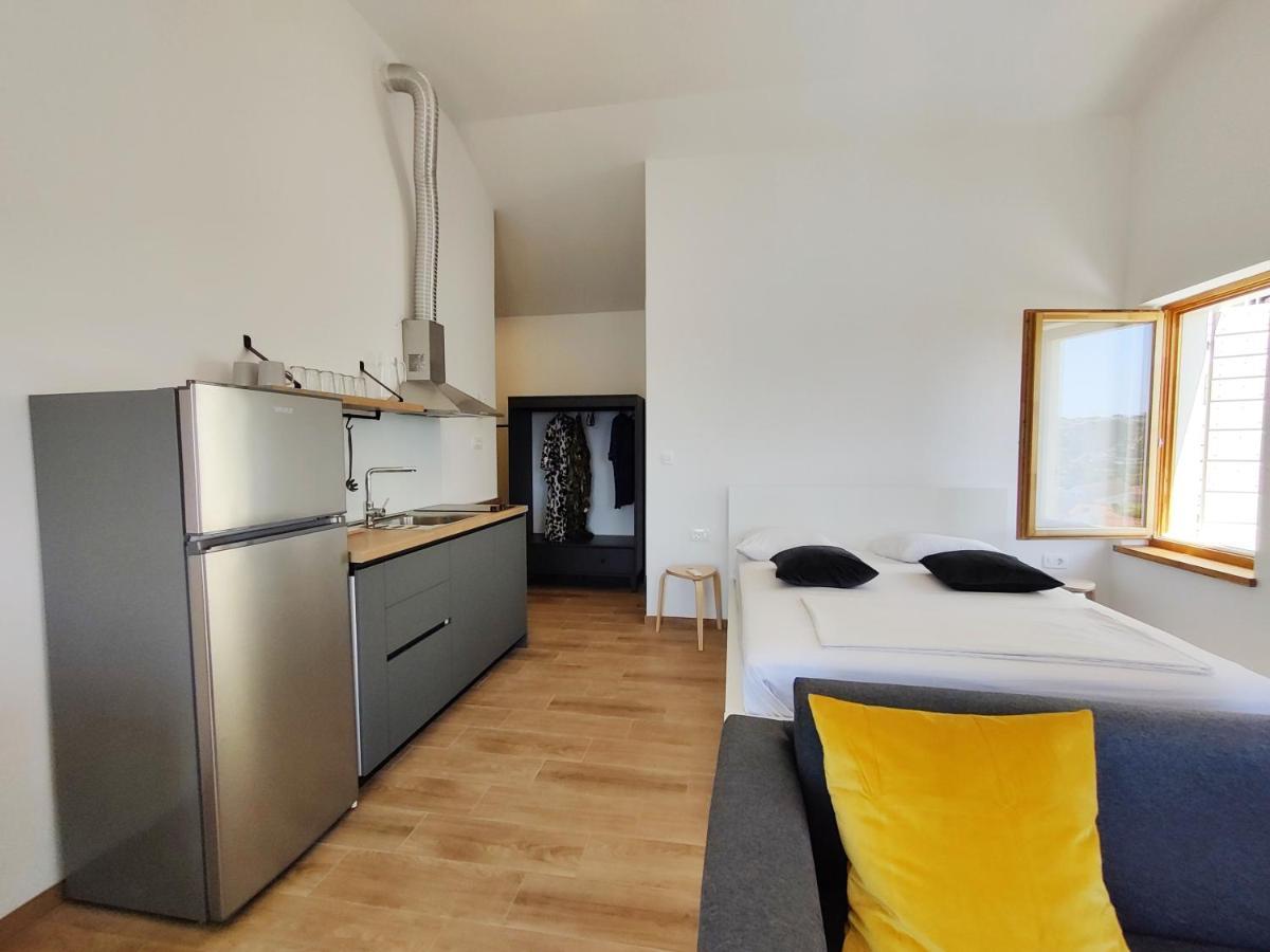 חוואר Brand New Apt W Balcony & Perfect Seaview At Center מראה חיצוני תמונה