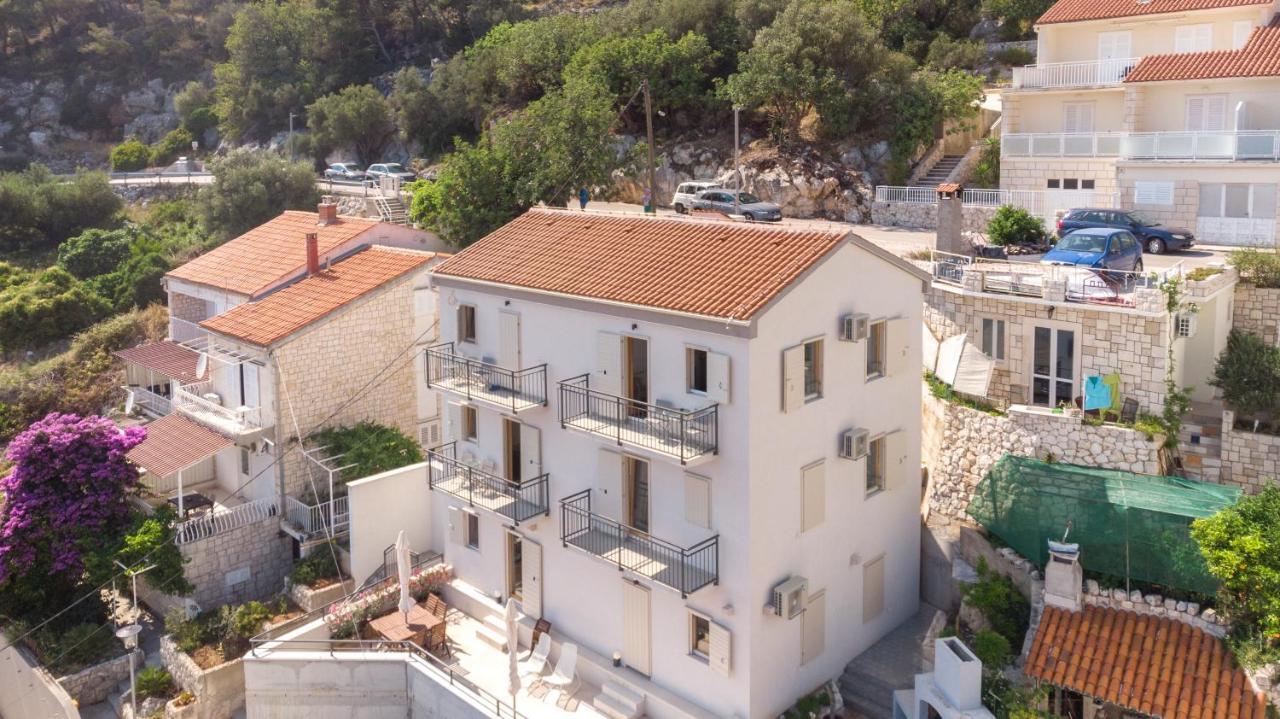 חוואר Brand New Apt W Balcony & Perfect Seaview At Center מראה חיצוני תמונה