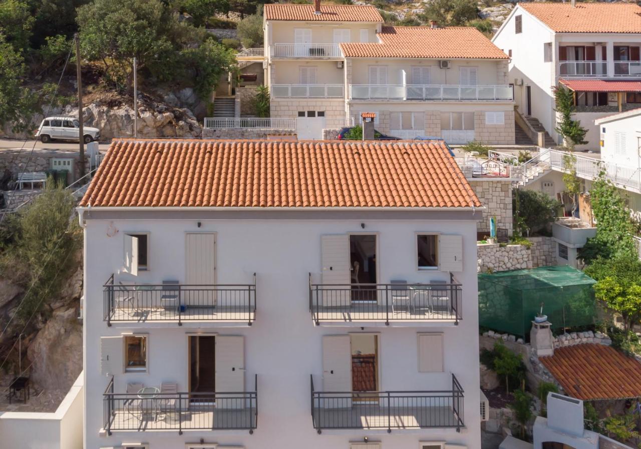 חוואר Brand New Apt W Balcony & Perfect Seaview At Center מראה חיצוני תמונה